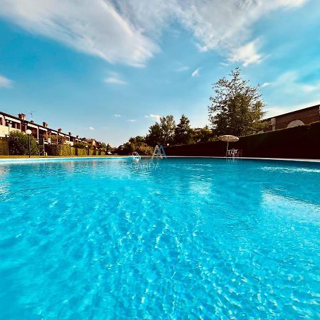 Artemide Apartment - A Soli 150M Dal Lago Di Garda Sirmione Buitenkant foto