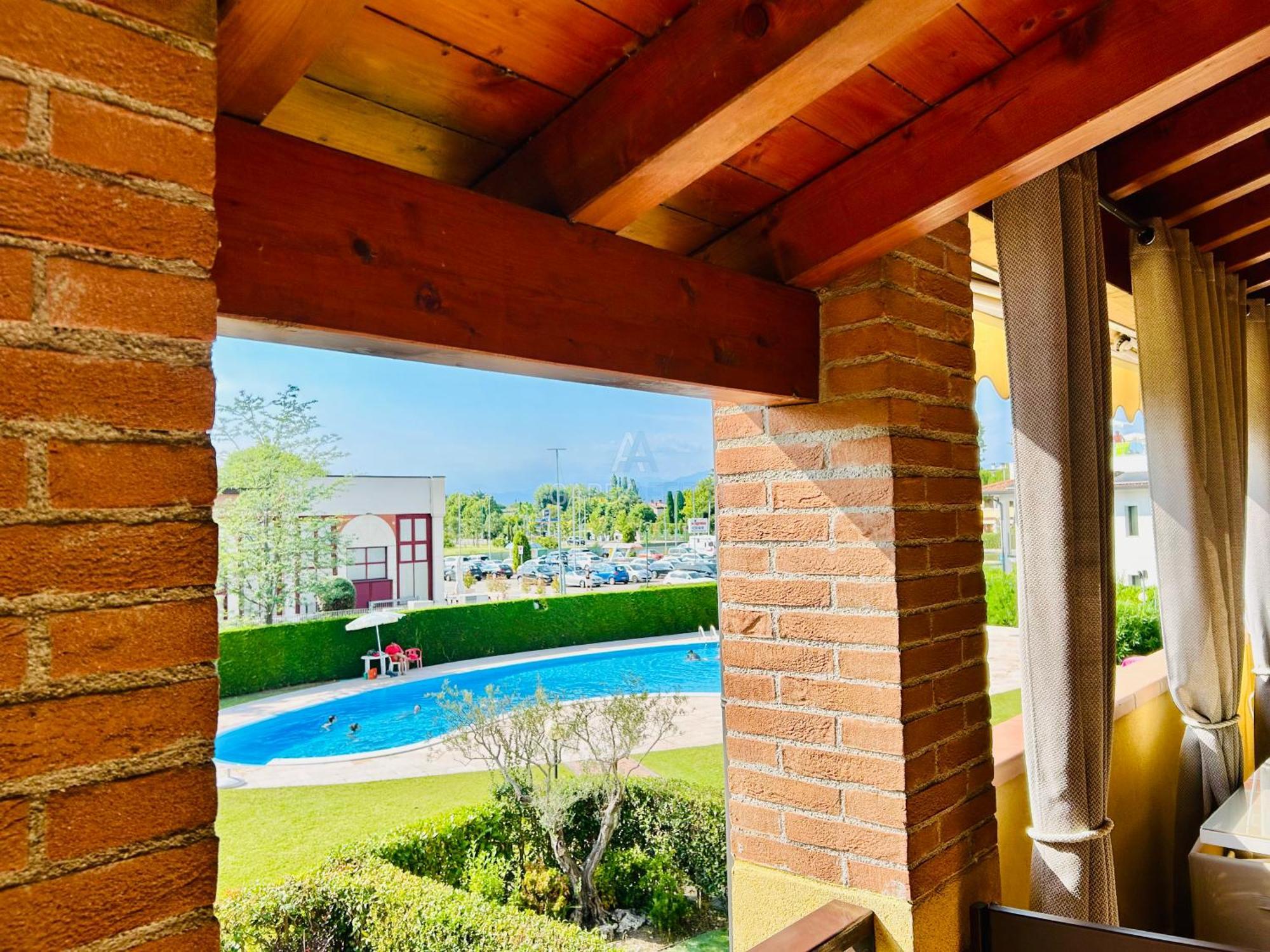 Artemide Apartment - A Soli 150M Dal Lago Di Garda Sirmione Buitenkant foto