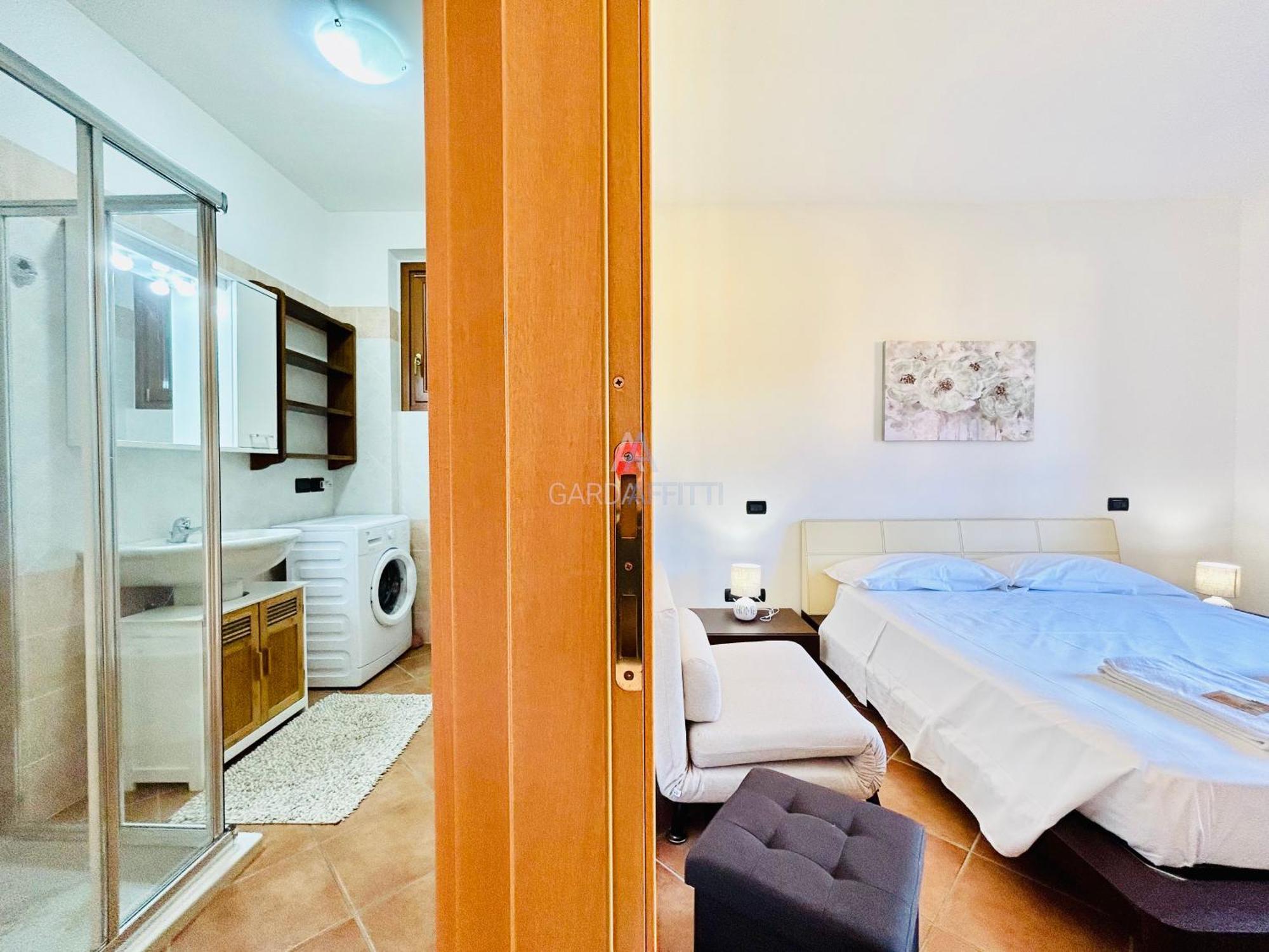 Artemide Apartment - A Soli 150M Dal Lago Di Garda Sirmione Buitenkant foto