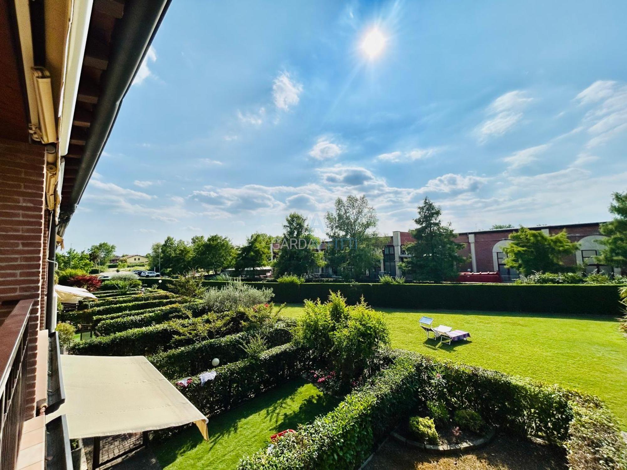 Artemide Apartment - A Soli 150M Dal Lago Di Garda Sirmione Buitenkant foto