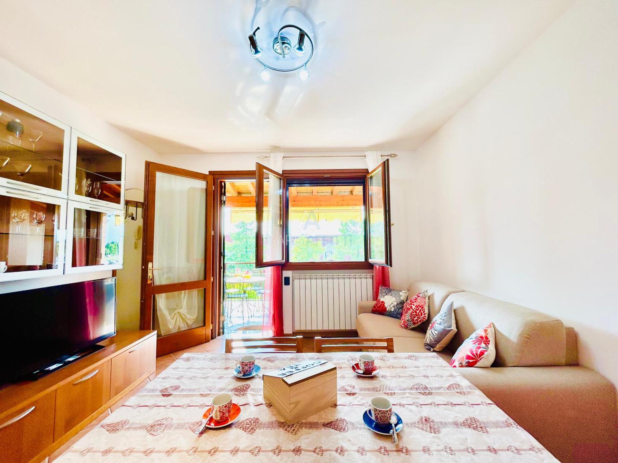 Artemide Apartment - A Soli 150M Dal Lago Di Garda Sirmione Buitenkant foto
